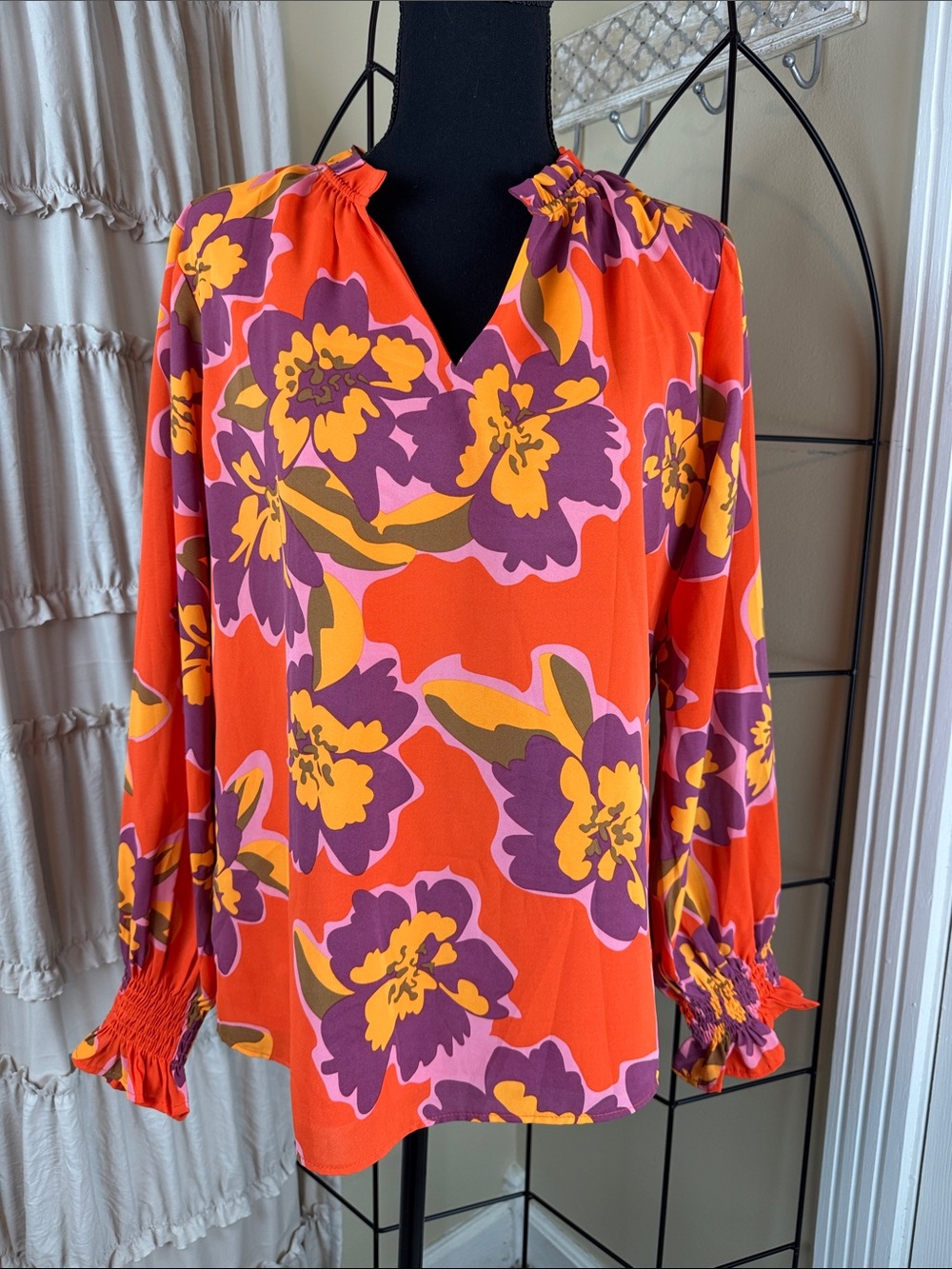 Mascomoda Orange Purple V-Neck Floral Long-Sleeve Blouse Lined Size M EUC